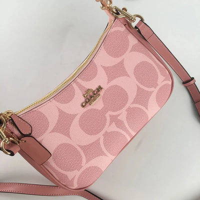 Teri Shoulder Bag In Signature Canvas