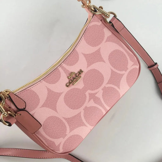 Teri Shoulder Bag In Signature Canvas